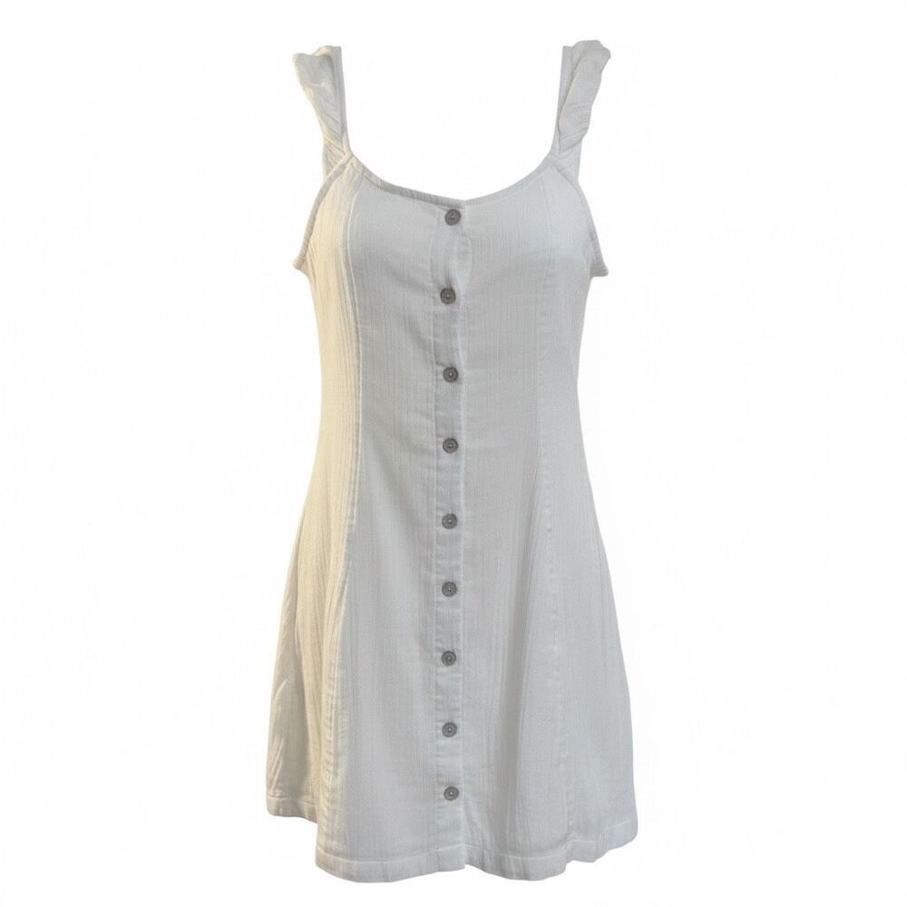 NWT Roxy sleeveless dress buttons down the front of it. Size small